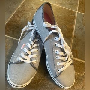 Like new grey and white micro check vans
